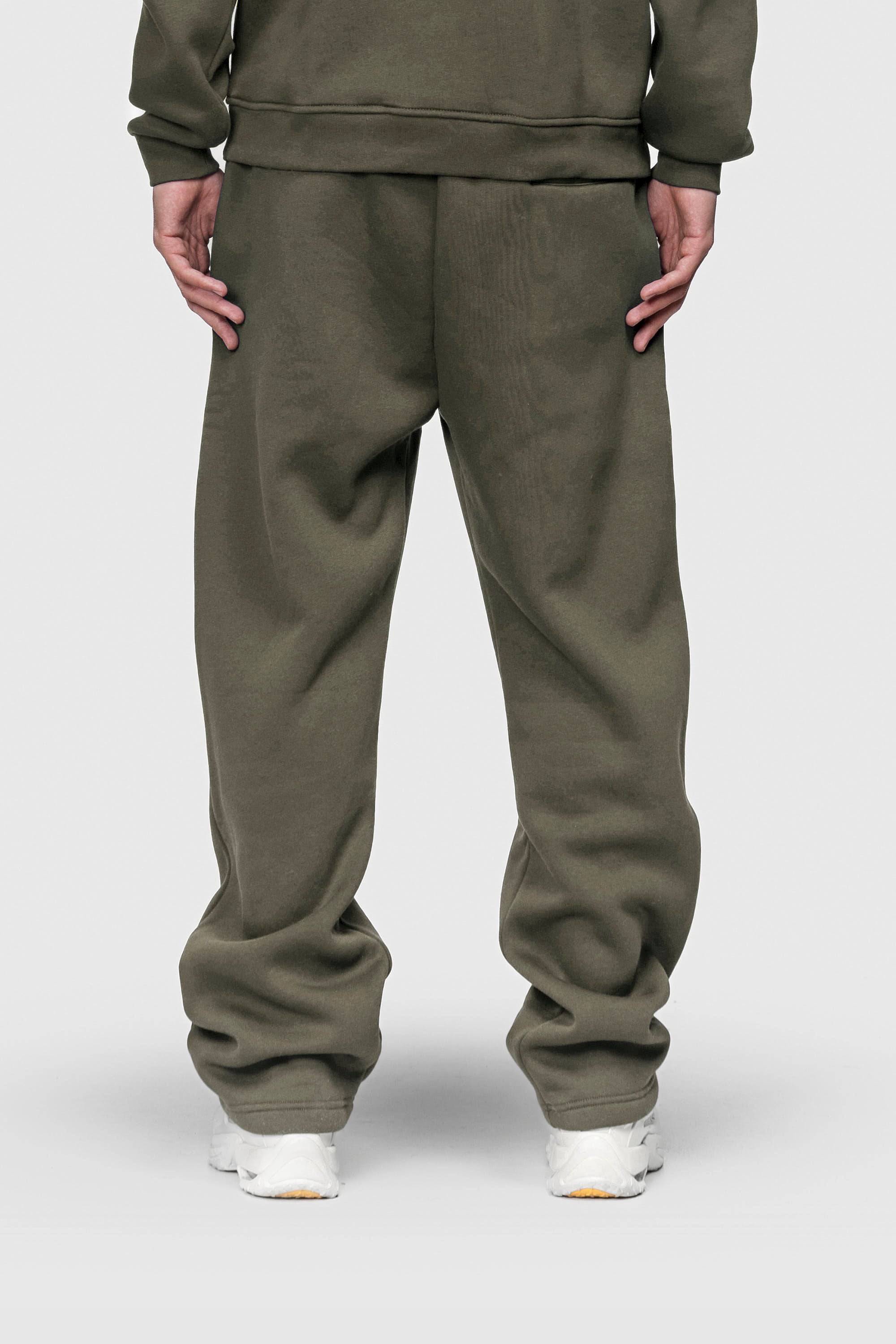 Basic Zipped Olive Set