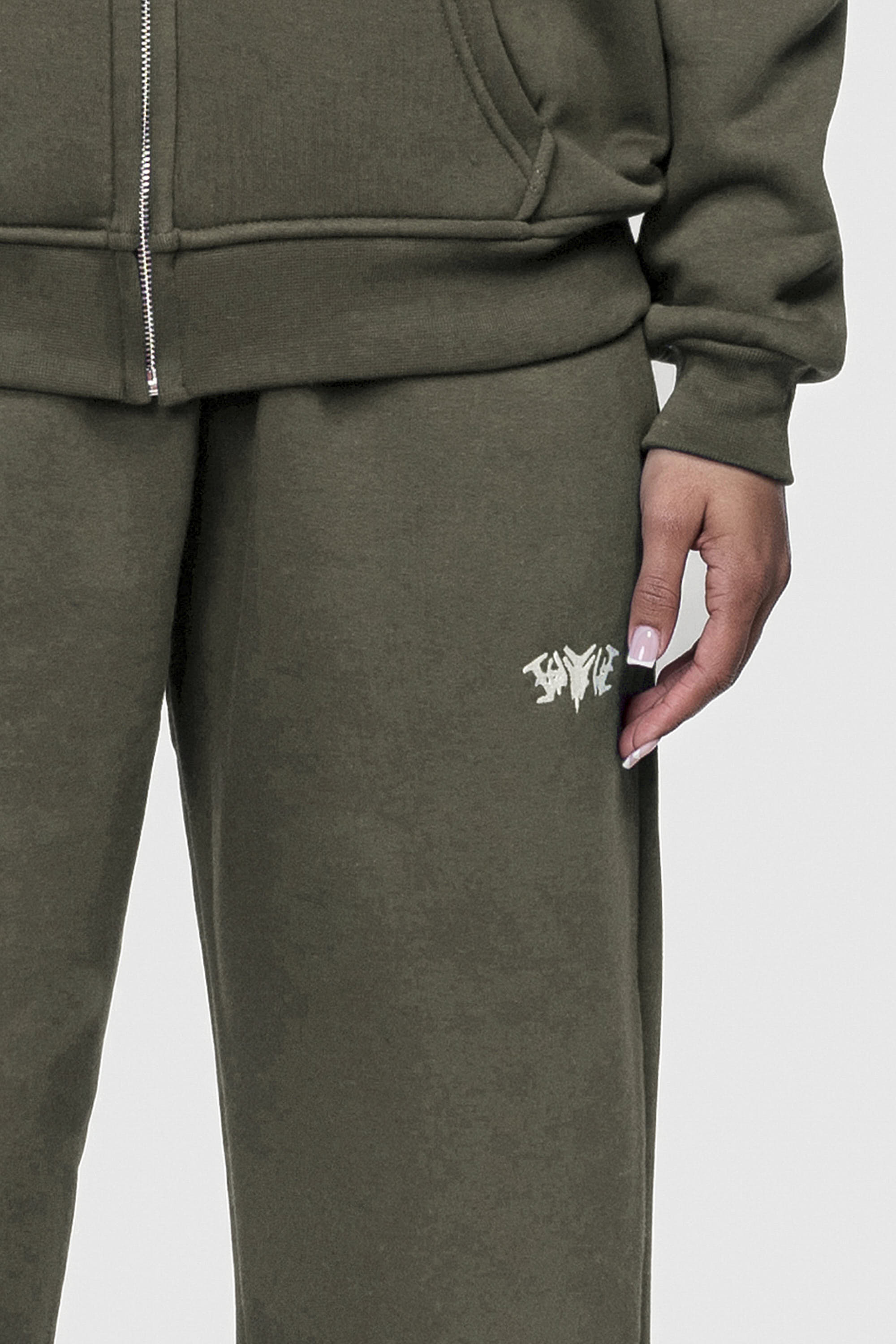 Basic Zipped Olive Set